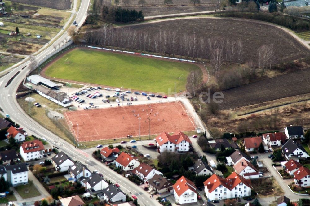 Hagenbach von oben - Sportplatz- Fussballhartplatz in Hagenbach im Bundesland Rheinland-Pfalz