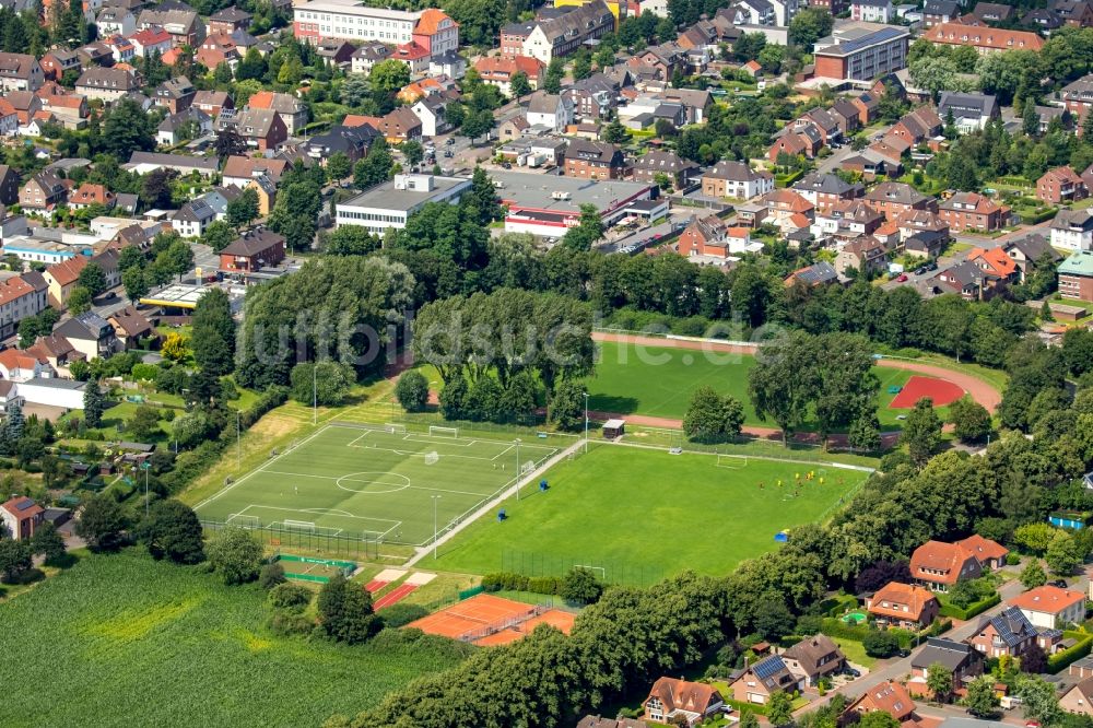 Haltern am See von oben - Sportplatz- Fussballplatz an der Josef- Starkmann- Straße in Haltern am See im Bundesland Nordrhein-Westfalen