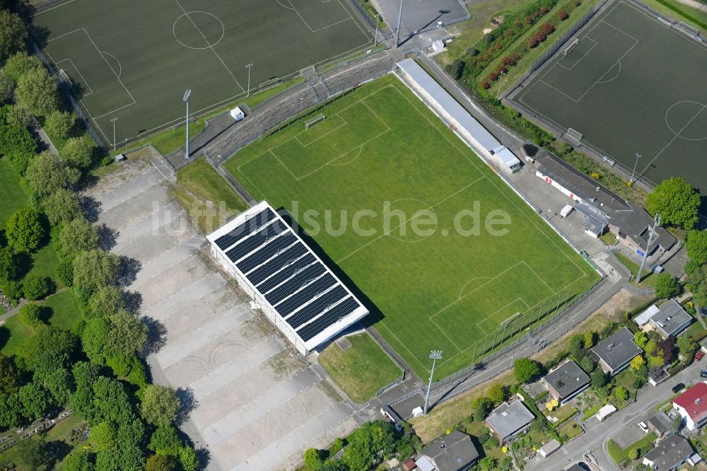 Kleve von oben - Sportplatz- Fussballplatz des FC Kleve 1863/1903 an der Welbershöhe in Kleve im Bundesland Nordrhein-Westfalen, Deutschland