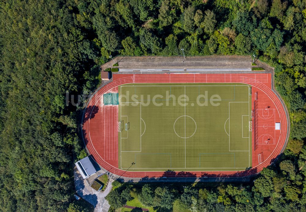 Luftbild Ennepetal - Sportplatz- Fussballplatz am Reichenbach Gymnasium in Ennepetal im Bundesland Nordrhein-Westfalen