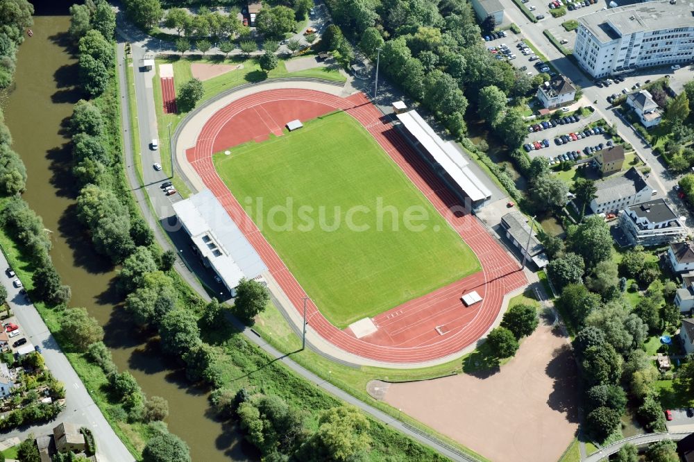 Wetzlar aus der Vogelperspektive: Sportplatz- Fussballplatz des SCT Sportpark Wetzlar in Wetzlar im Bundesland Hessen, Deutschland