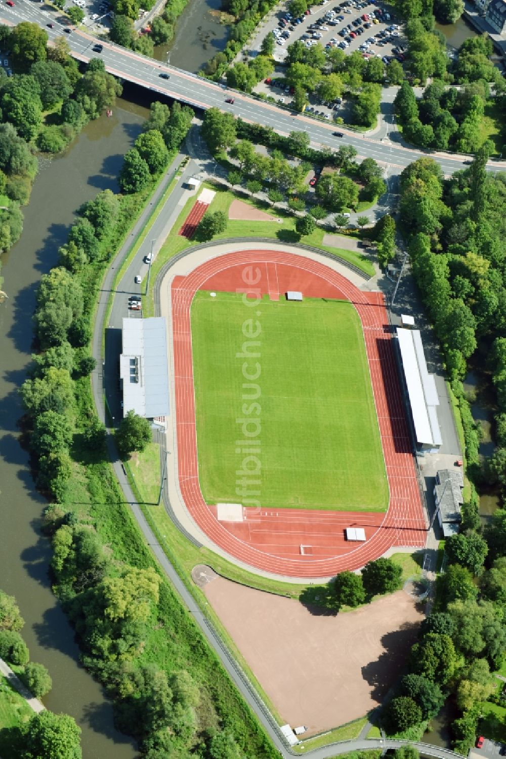 Luftaufnahme Wetzlar - Sportplatz- Fussballplatz des SCT Sportpark Wetzlar in Wetzlar im Bundesland Hessen, Deutschland