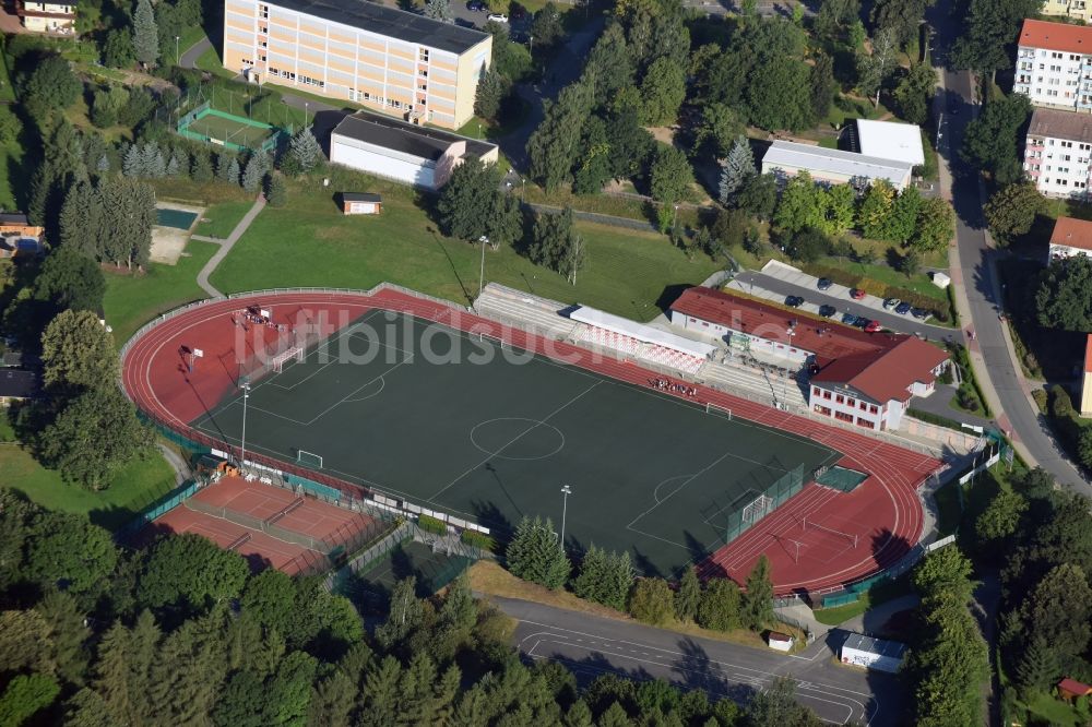 Stollberg/Erzgeb. aus der Vogelperspektive: Sportplatz- Fussballplatz Sportpark Stollberg in Stollberg/Erzgeb. im Bundesland Sachsen