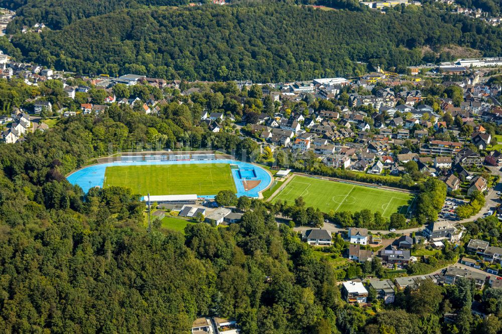 Luftbild Ennepetal - Sportplatz- Fussballplatz des TuS Ennepetal 1911 e.V. in Ennepetal im Bundesland Nordrhein-Westfalen, Deutschland