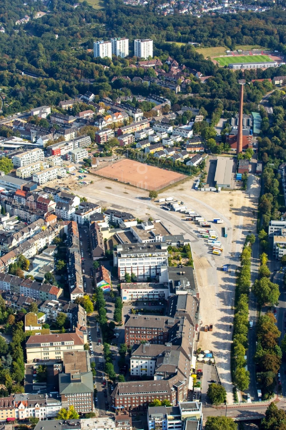 Luftaufnahme Essen - Sportplatz- Fussballplatz in der Veronikastraße in Rüttenscheid in Essen im Bundesland Nordrhein-Westfalen