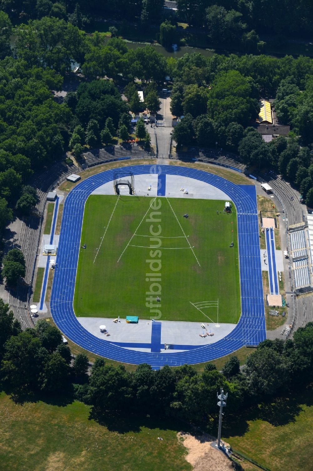 Heilbronn von oben - Sportplatz- Fussballplatz des VfR Heilbronn in Heilbronn im Bundesland Baden-Württemberg, Deutschland