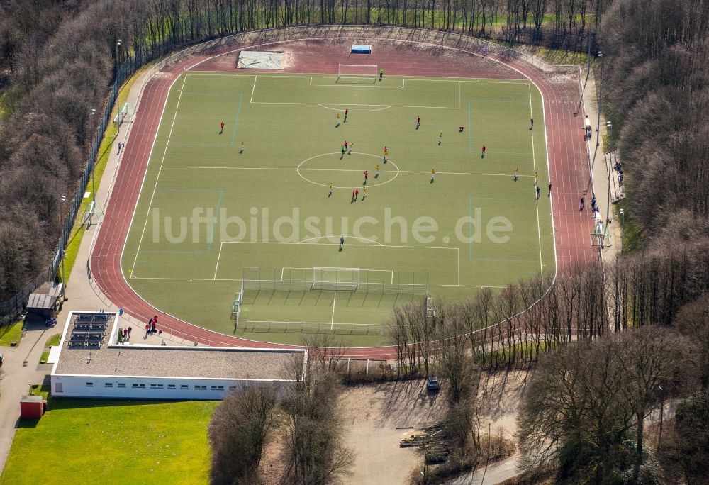 Luftbild Velbert - Sportplatz- Fussballplatz Waldschlösschen im Ortsteil Neviges in Velbert im Bundesland Nordrhein-Westfalen