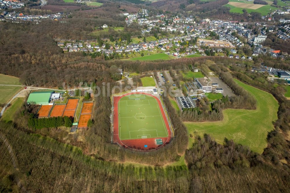 Luftaufnahme Velbert - Sportplatz- Fussballplatz Waldschlösschen im Ortsteil Neviges in Velbert im Bundesland Nordrhein-Westfalen