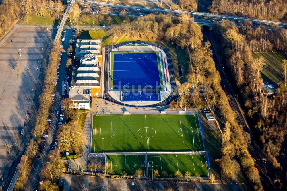 Dortmund aus der Vogelperspektive: Sportplatz- Fussballplätze des TSC Eintracht Dortmund in Dortmund im Bundesland Nordrhein-Westfalen, Deutschland