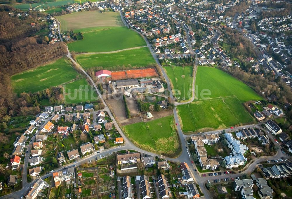 Essen von oben - Sportplatzanlagen Sportplatz des VfL Sportfreunde 07 Essen e.V. in Essen im Bundesland Nordrhein-Westfalen