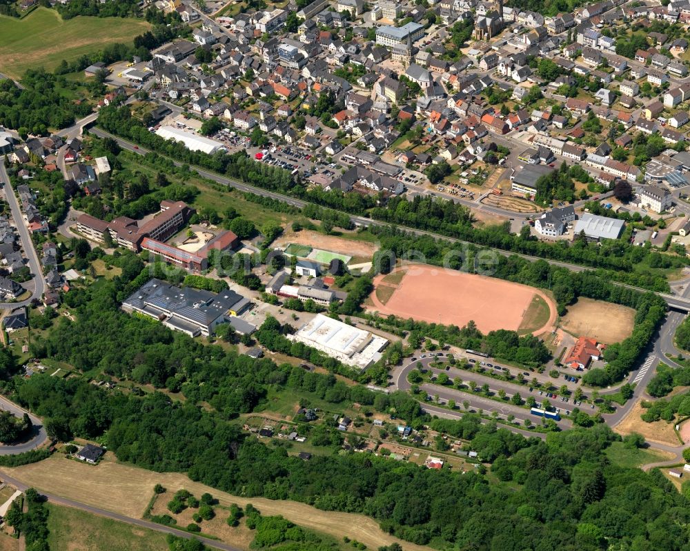 Birkenfeld von oben - Sportstätte in Birkenfeld im Bundesland Rheinland-Pfalz