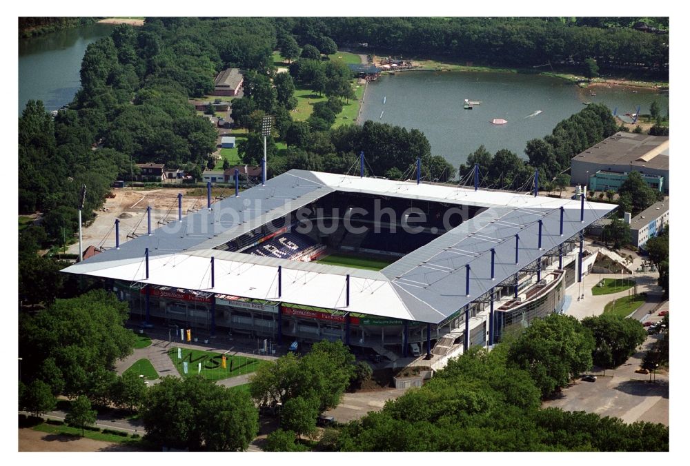 Duisburg aus der Vogelperspektive: Sportstätte Schauinsland-Reisen-Arena ( ehemalig Wedaustadion ) im Duisburger Stadtteil Neudorf im Bundesland Nordrhein-Westfalen