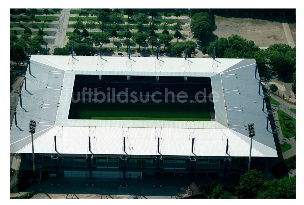 Luftbild Duisburg - Sportstätte Schauinsland-Reisen-Arena ( ehemalig Wedaustadion ) im Duisburger Stadtteil Neudorf im Bundesland Nordrhein-Westfalen