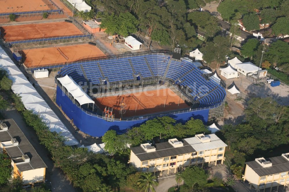 Rio de Janeiro von oben - Sportstätte der Tennis Wettkämpfe anlässlich der 15. Pan-Amerikanischen Spiele 2007 in Rio de Janeiro in Brasilien.