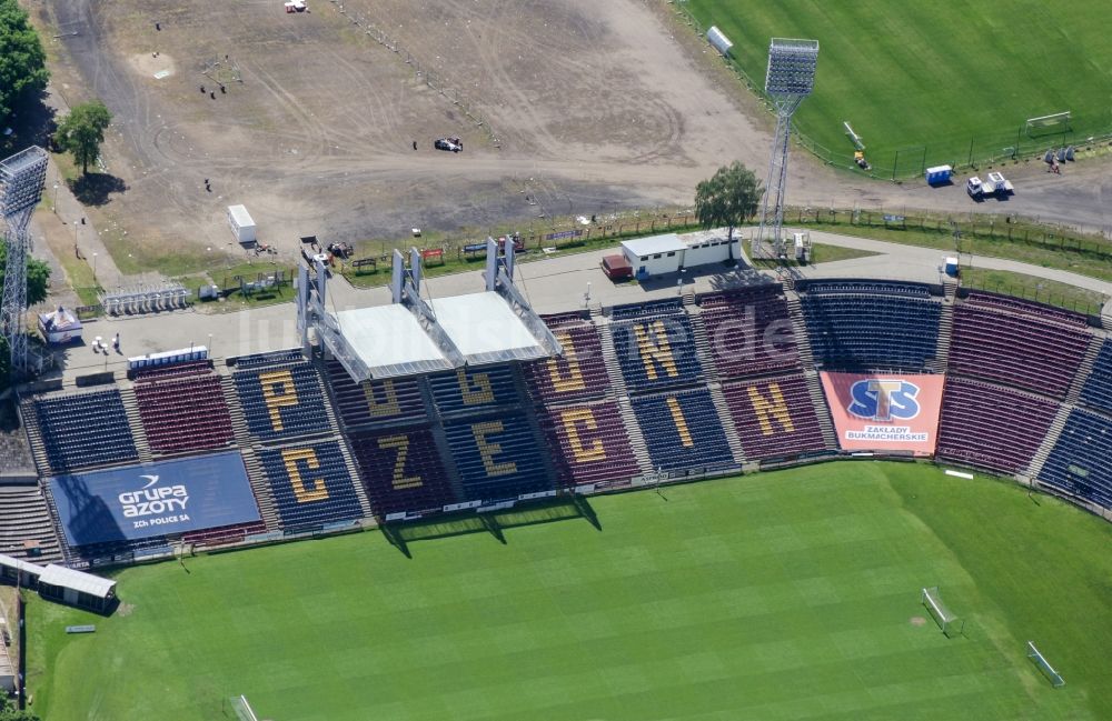 Szczecin aus der Vogelperspektive: Sportstätten-Gelände der Arena des Florian-Krygier-Stadion in Szczecin in Westpommern, Polen