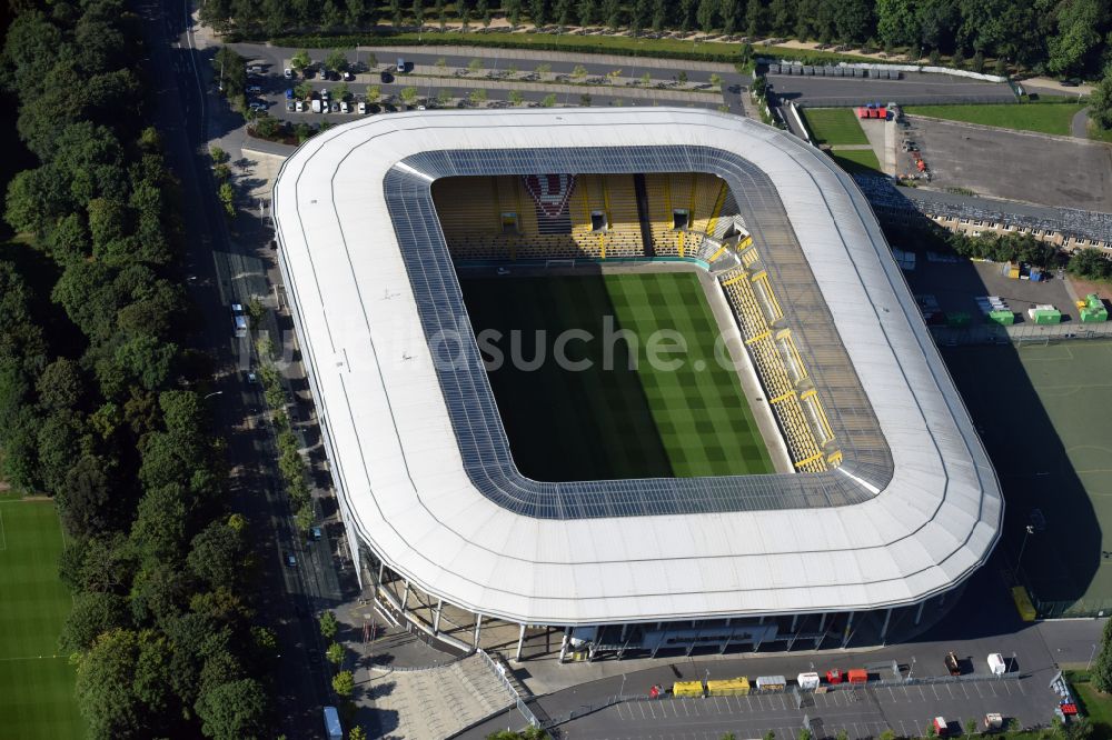 Dresden von oben - Sportstätten-Gelände der Arena des Rudolf-Harbig-Stadion in Dresden im Bundesland Sachsen