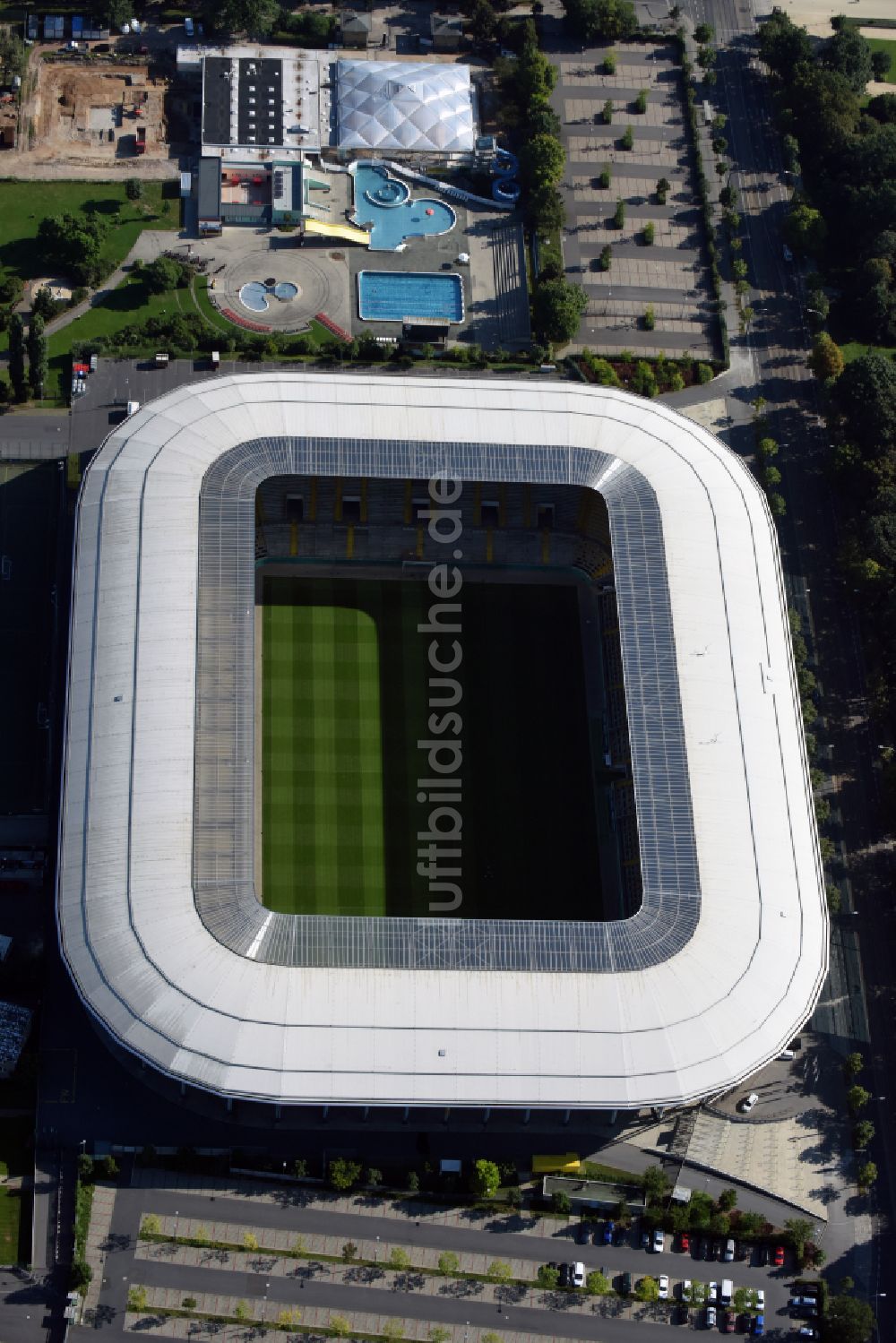 Luftaufnahme Dresden - Sportstätten-Gelände der Arena des Rudolf-Harbig-Stadion in Dresden im Bundesland Sachsen