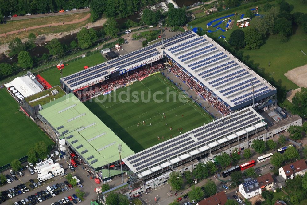 Freiburg im Breisgau von oben - Sportstätten-Gelände der Arena des Schwarzwald-Stadion in Freiburg im Breisgau im Bundesland Baden-Württemberg