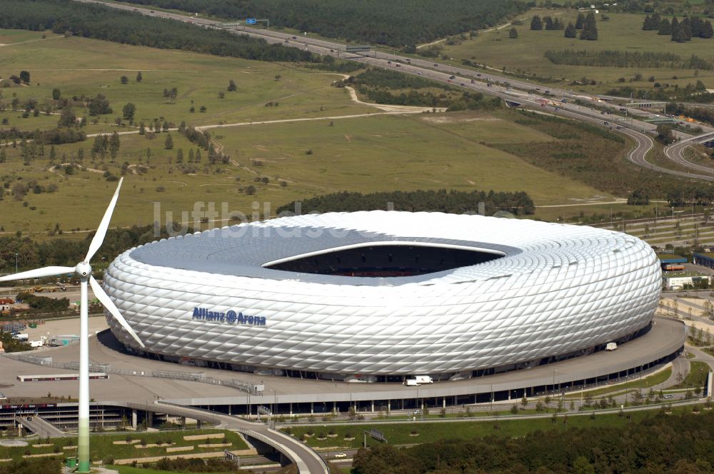 Luftbild München - Sportstätten-Gelände der Arena des Stadion Allianz Arena in München im Bundesland Bayern, Deutschland
