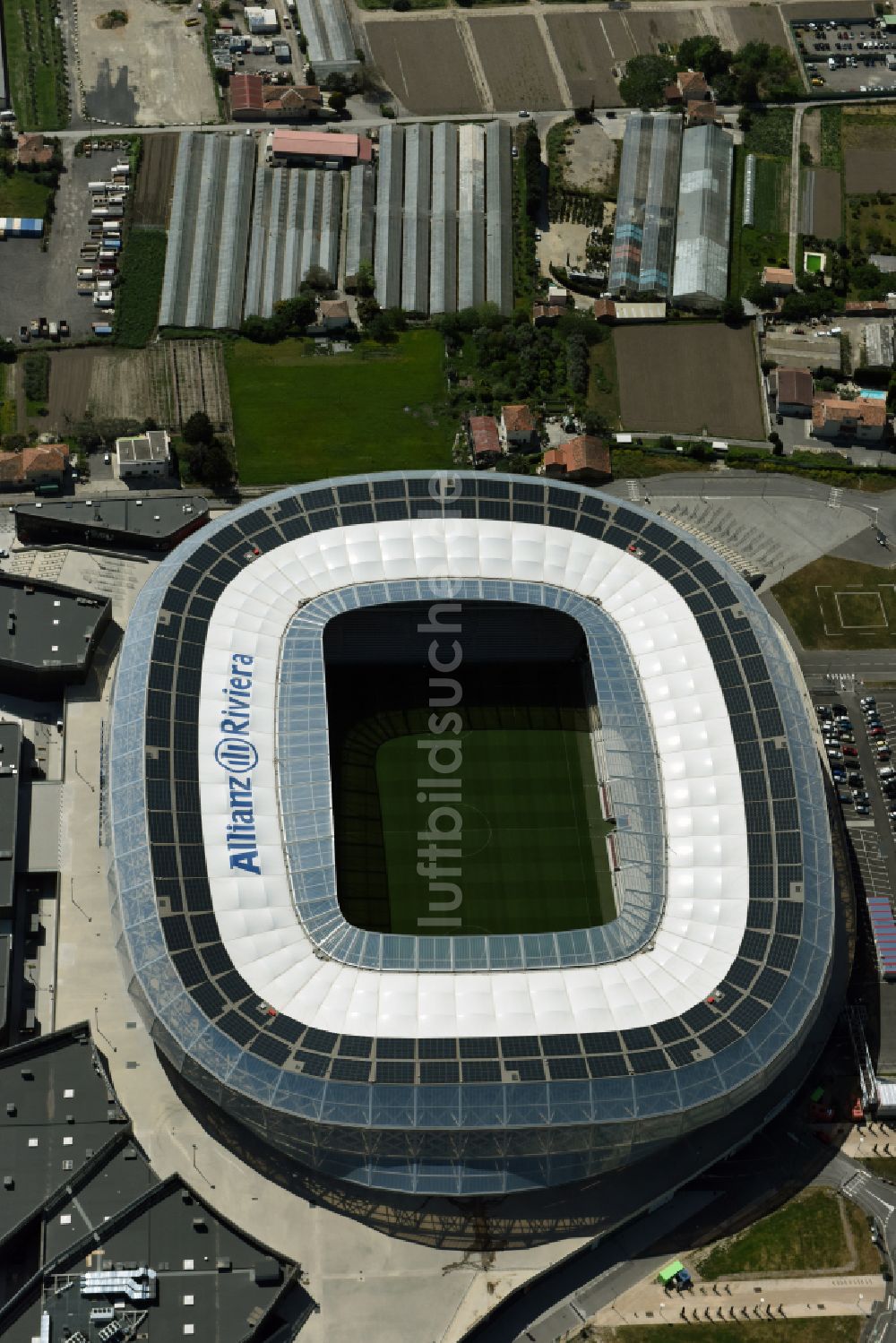 Nizza von oben - Sportstätten-Gelände der Arena des Stadion Allianz Riviera in Nizza in Provence-Alpes-Cote d'Azur, Frankreich