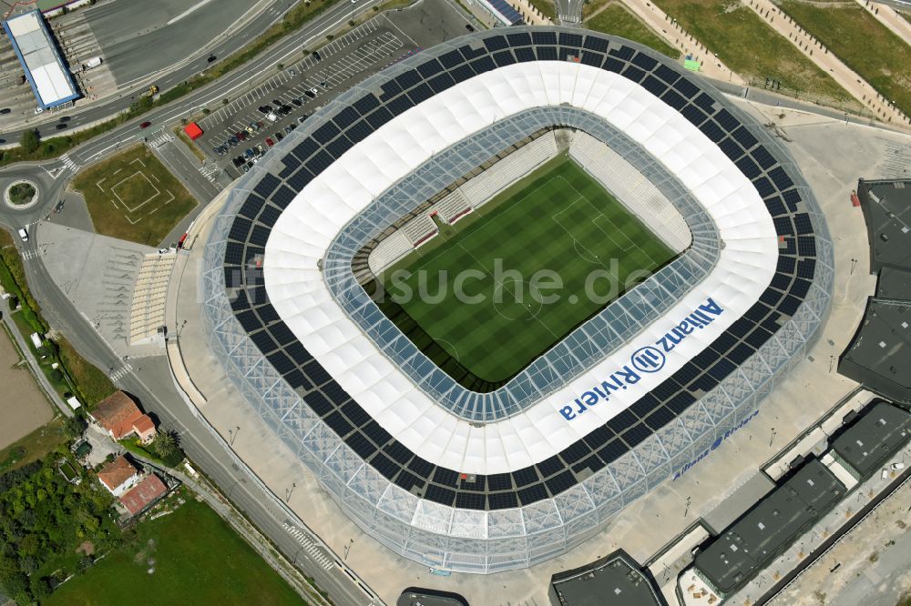 Nizza von oben - Sportstätten-Gelände der Arena des Stadion Allianz Riviera in Nizza in Provence-Alpes-Cote d'Azur, Frankreich