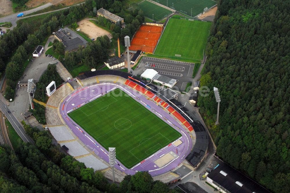 Aue von oben - Sportstätten-Gelände der Arena des Stadion in Aue im Bundesland Sachsen