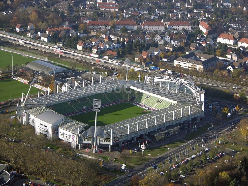 Luftbild Leverkusen - Sportstätten-Gelände der Arena des Stadion BayArena des Fussballvereins Bayer 04 Leverkusen im Ortsteil Wiesdorf in Leverkusen im Bundesland Nordrhein-Westfalen, Deutschland