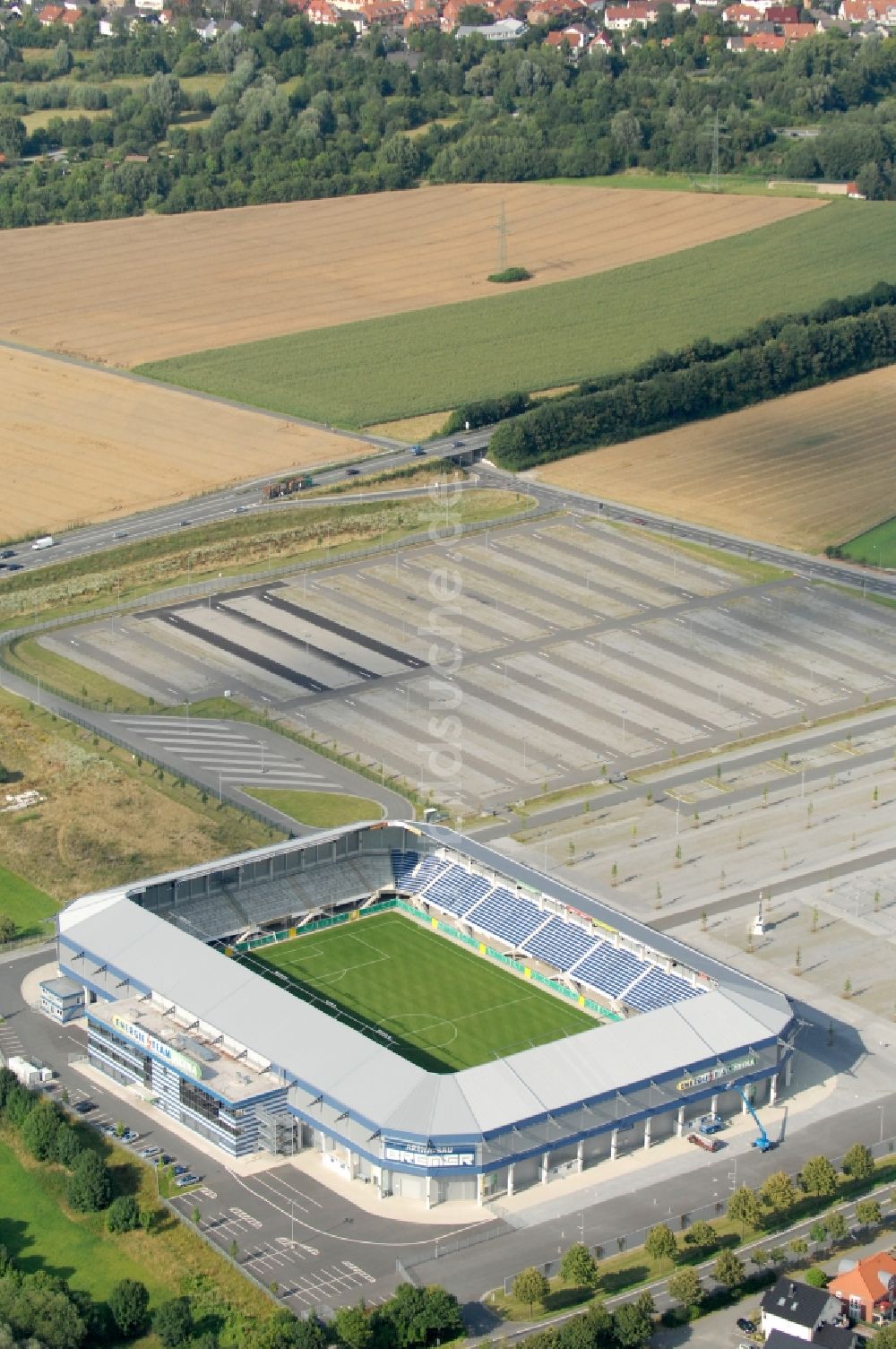 Paderborn aus der Vogelperspektive: Sportstätten-Gelände der Arena des Stadion Benteler-Arena in Paderborn im Bundesland Nordrhein-Westfalen, Deutschland