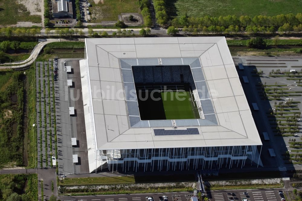 Luftaufnahme Bordeaux - Sportstätten-Gelände der Arena des Stadion in Bordeaux in Aquitaine Limousin Poitou-Charentes, Frankreich