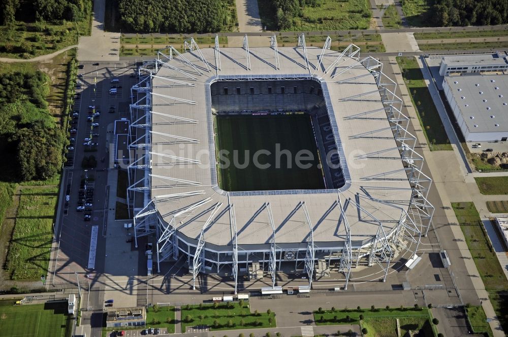 Mönchengladbach aus der Vogelperspektive: Sportstätten-Gelände der Arena des Stadion BORUSSIA-PARK an der Hennes-Weisweiler-Allee in Mönchengladbach im Bundesland Nordrhein-Westfalen, Deutschland