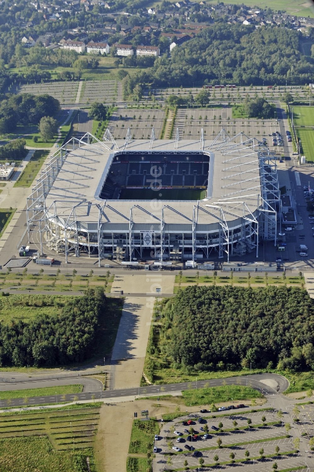 Luftbild Mönchengladbach - Sportstätten-Gelände der Arena des Stadion BORUSSIA-PARK in Mönchengladbach im Bundesland Nordrhein-Westfalen, Deutschland