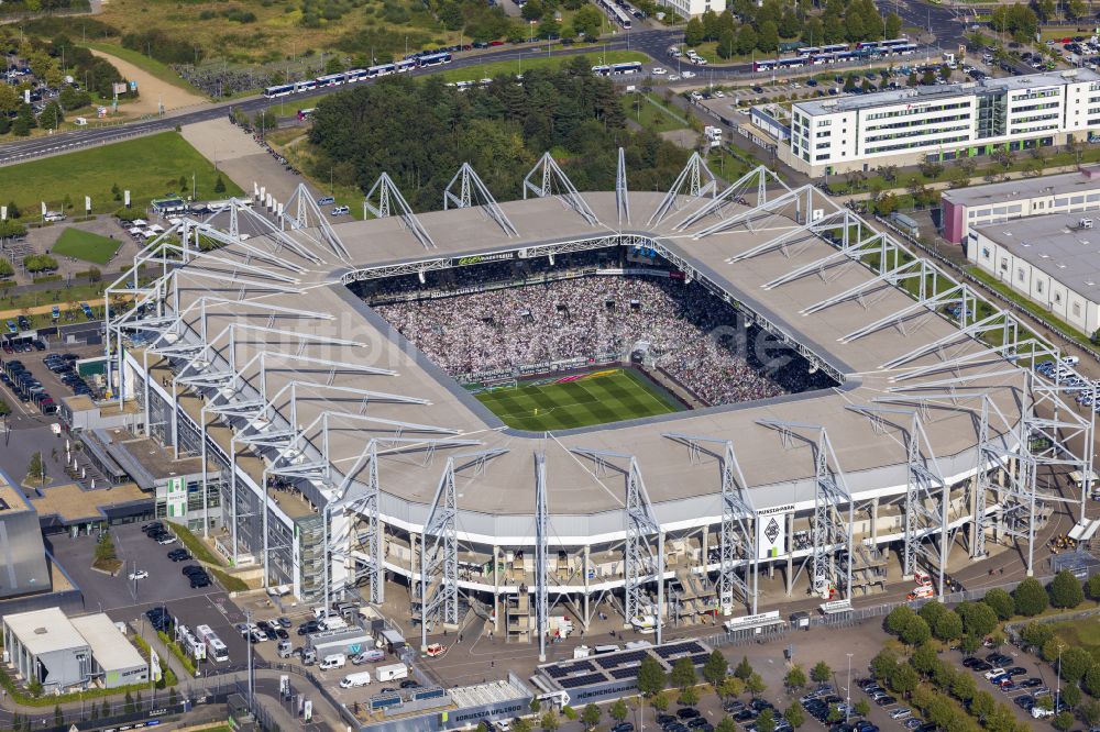 Mönchengladbach aus der Vogelperspektive: Sportstätten-Gelände der Arena des Stadion BORUSSIA-PARK in Mönchengladbach im Bundesland Nordrhein-Westfalen, Deutschland