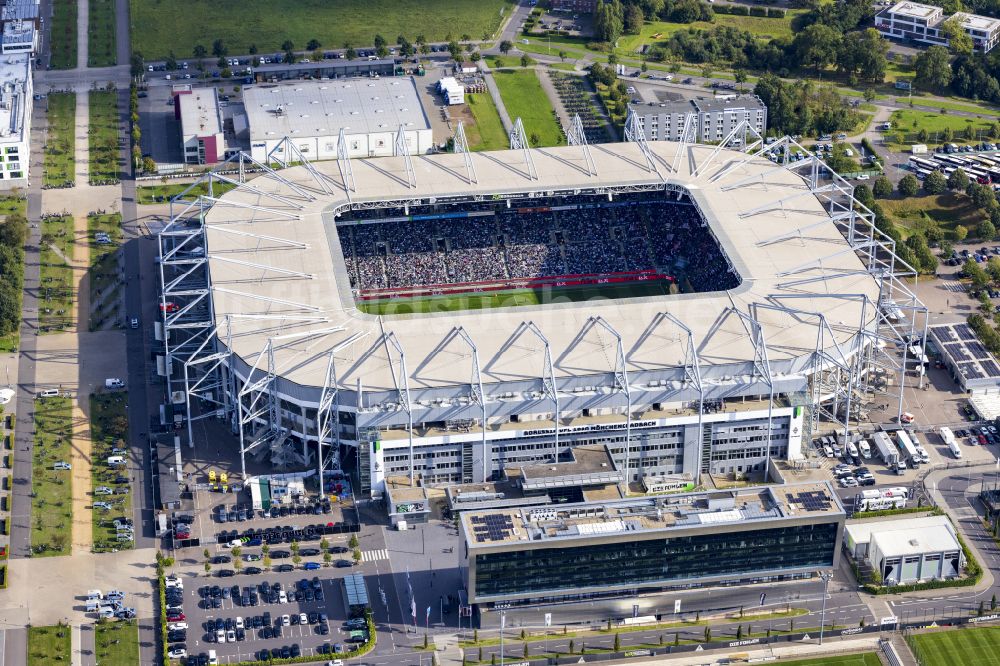 Mönchengladbach von oben - Sportstätten-Gelände der Arena des Stadion BORUSSIA-PARK in Mönchengladbach im Bundesland Nordrhein-Westfalen, Deutschland