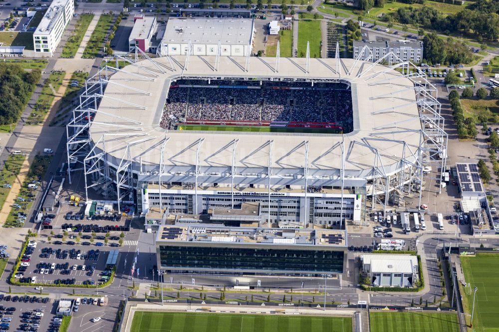 Luftbild Mönchengladbach - Sportstätten-Gelände der Arena des Stadion BORUSSIA-PARK in Mönchengladbach im Bundesland Nordrhein-Westfalen, Deutschland