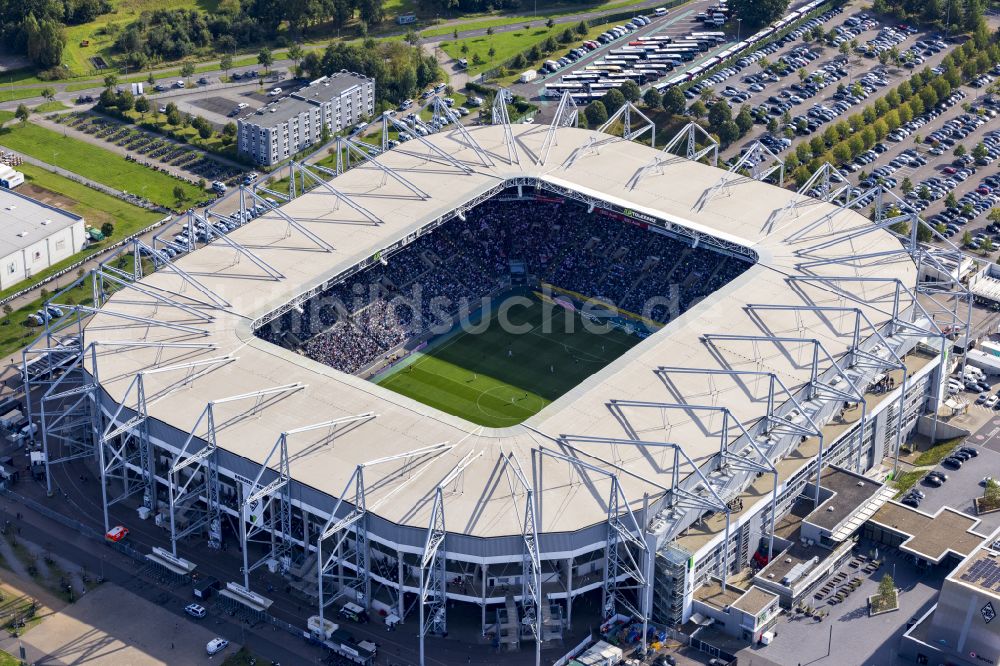 Luftaufnahme Mönchengladbach - Sportstätten-Gelände der Arena des Stadion BORUSSIA-PARK in Mönchengladbach im Bundesland Nordrhein-Westfalen, Deutschland