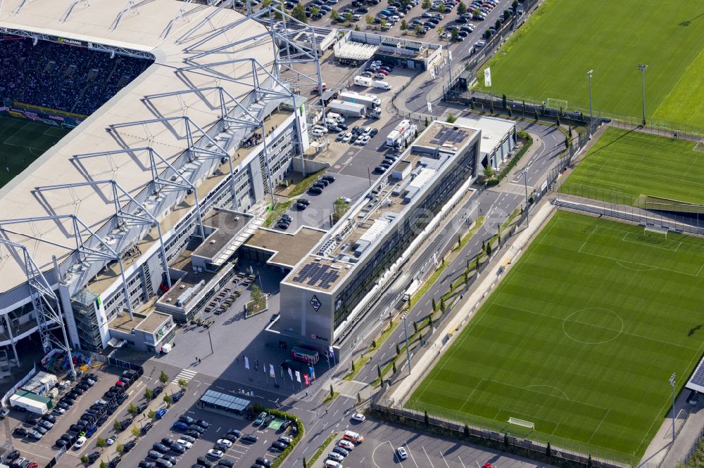 Mönchengladbach von oben - Sportstätten-Gelände der Arena des Stadion BORUSSIA-PARK in Mönchengladbach im Bundesland Nordrhein-Westfalen, Deutschland