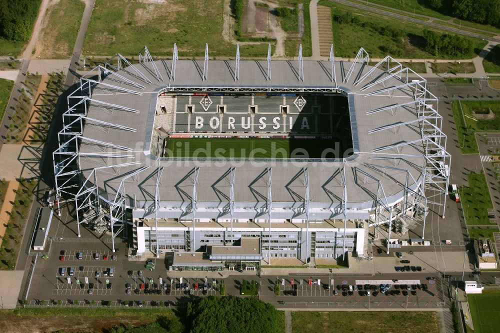 Luftbild Mönchengladbach - Sportstätten-Gelände der Arena des Stadion BORUSSIA-PARK in Mönchengladbach im Bundesland Nordrhein-Westfalen, Deutschland