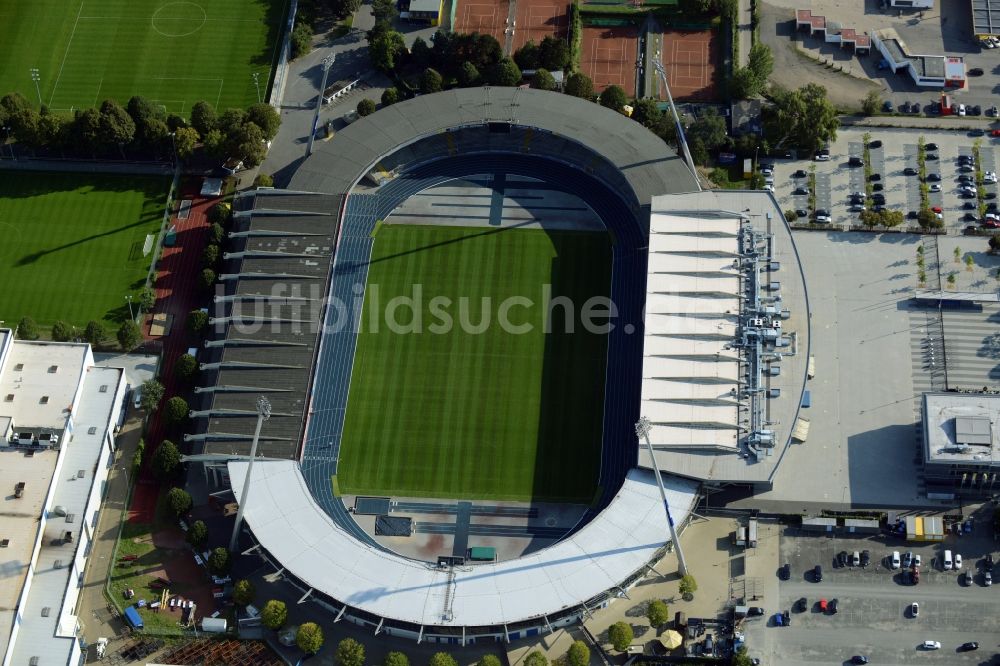 Luftbild Braunschweig - Sportstätten-Gelände der Arena des Stadion in Braunschweig im Bundesland Niedersachsen