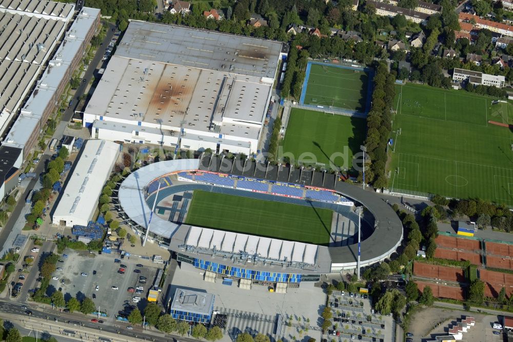 Luftaufnahme Braunschweig - Sportstätten-Gelände der Arena des Stadion in Braunschweig im Bundesland Niedersachsen