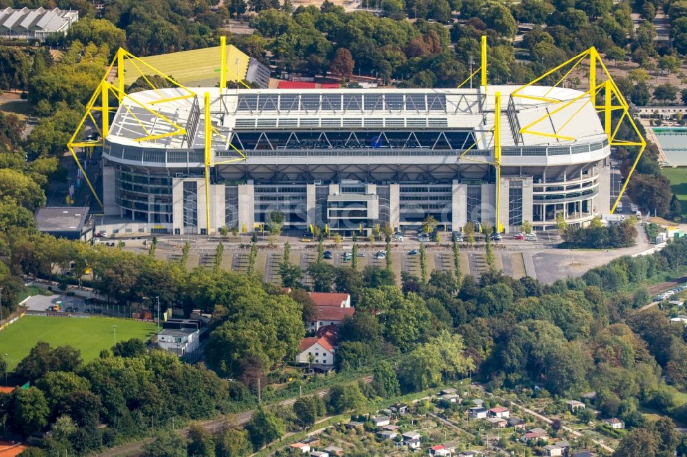 Luftaufnahme Dortmund - Sportstätten-Gelände der Arena des Stadion in Dortmund im Bundesland Nordrhein-Westfalen