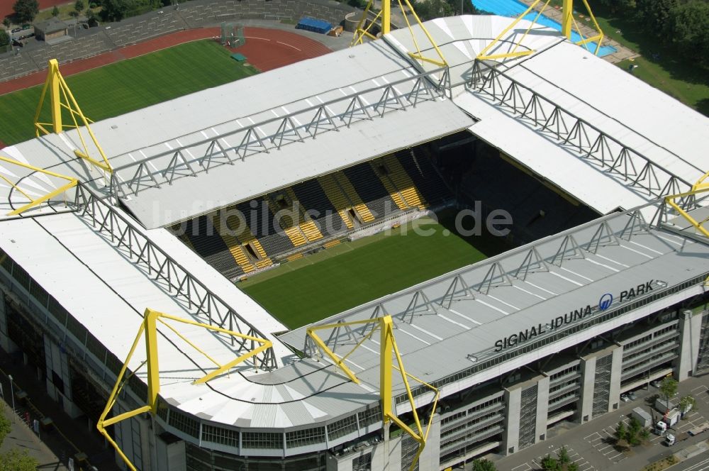 Luftaufnahme Dortmund - Sportstätten-Gelände der Arena des Stadion in Dortmund im Bundesland Nordrhein-Westfalen