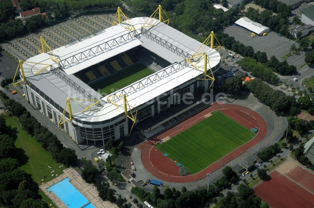 Dortmund von oben - Sportstätten-Gelände der Arena des Stadion in Dortmund im Bundesland Nordrhein-Westfalen