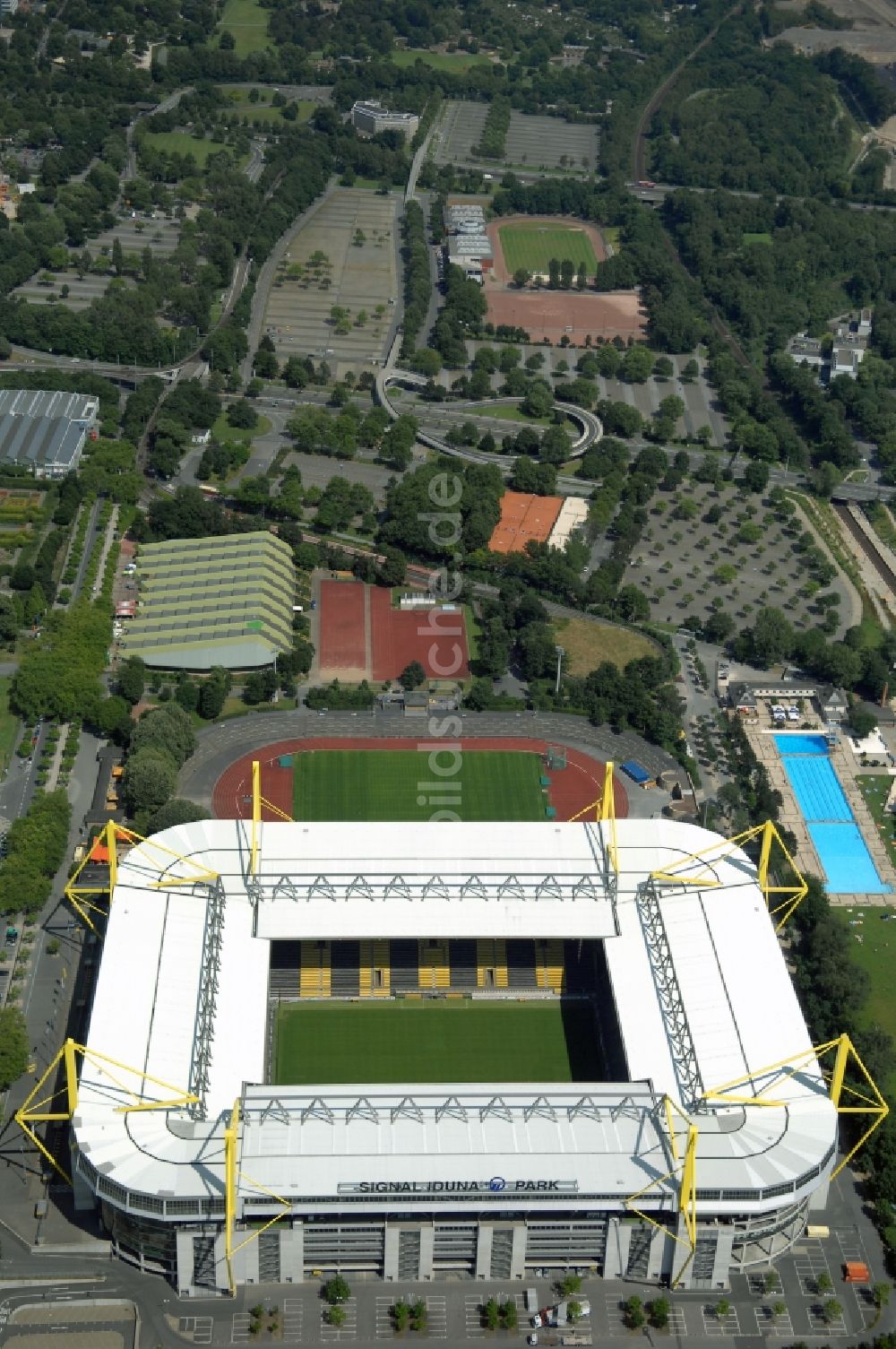 Luftbild Dortmund - Sportstätten-Gelände der Arena des Stadion in Dortmund im Bundesland Nordrhein-Westfalen