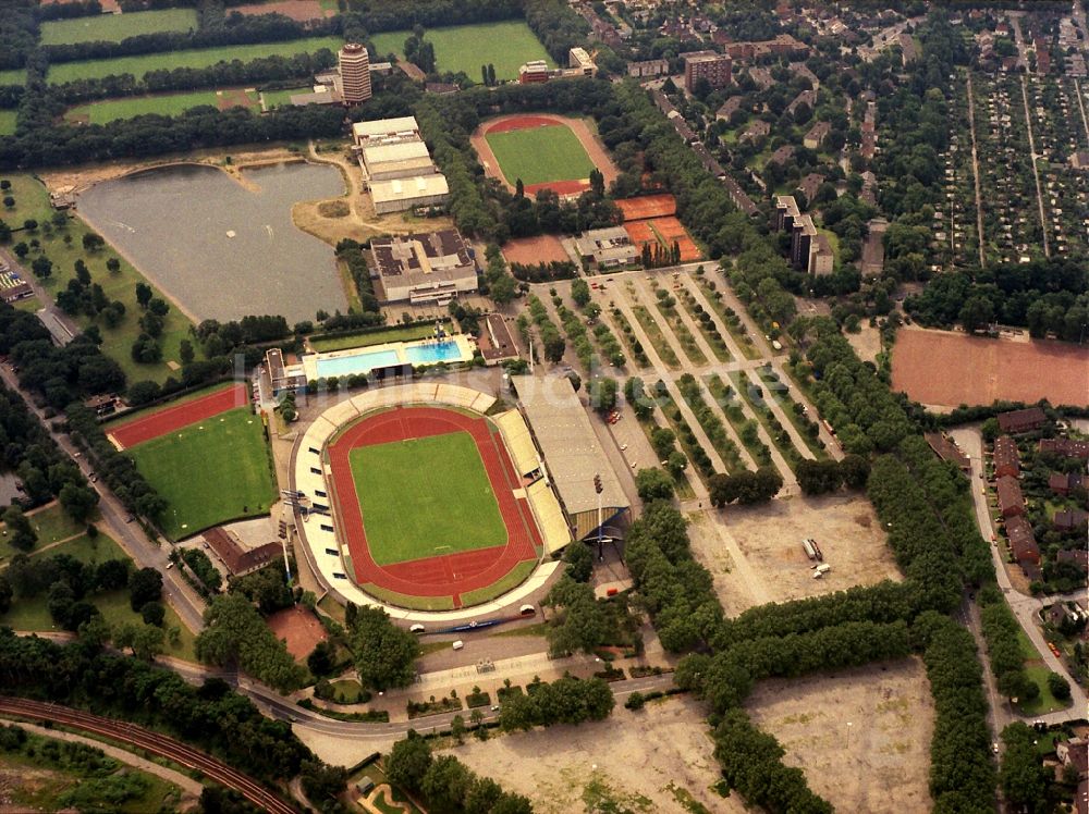 Luftbild Duisburg - Sportstätten-Gelände der Arena des Stadion in Duisburg im Bundesland Nordrhein-Westfalen