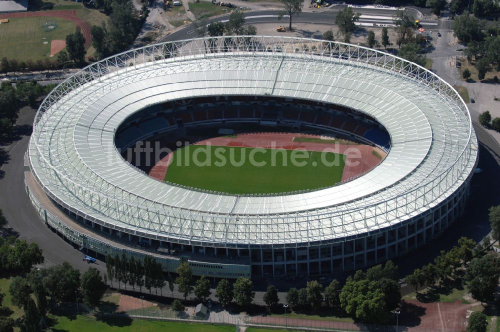 Luftaufnahme Wien - Sportstätten-Gelände der Arena des Stadion Ernst-Happel-Stadion in Wien in Österreich