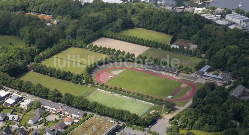 Luftaufnahme Flensburg - Sportstätten-Gelände der Arena des Stadion in Flensburg im Bundesland Schleswig-Holstein