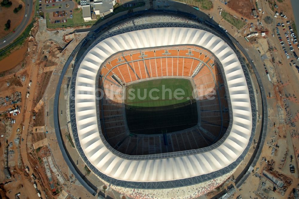 Luftbild Johannesburg - Sportstätten-Gelände der Arena des Stadion FNB Stadium Soccer an der City Soccer City Ave im Ortsteil Nasrec in Johannesburg South in Gauteng, Südafrika