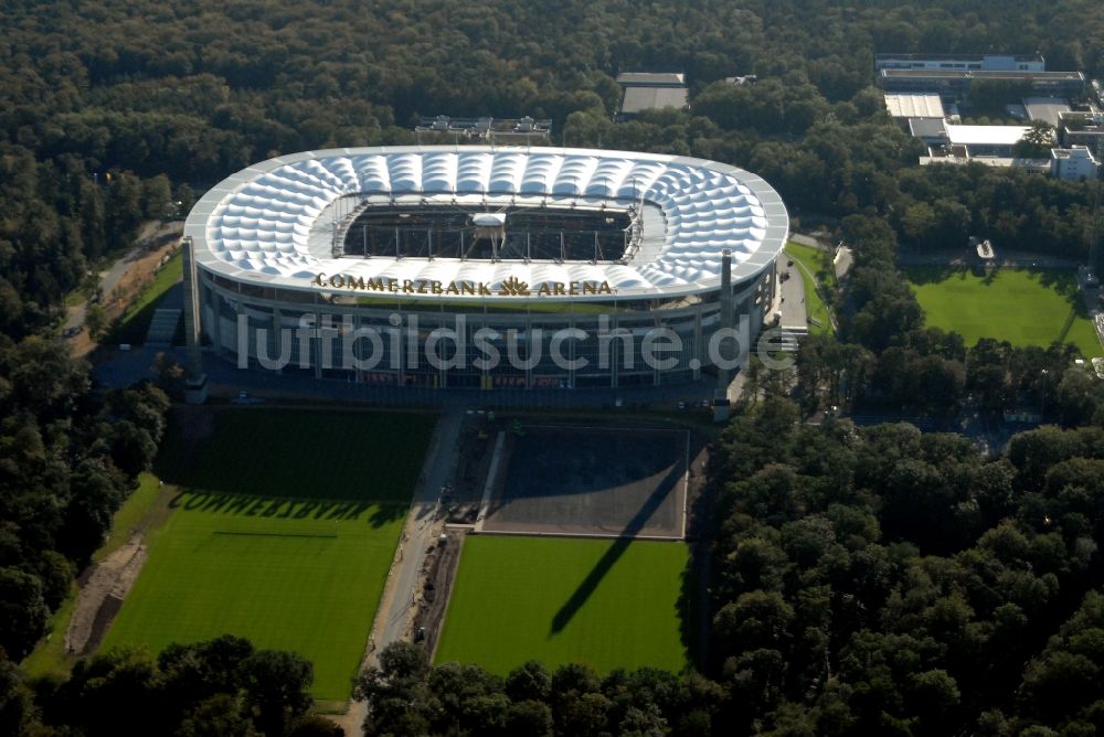 Luftbild Frankfurt am Main - Sportstätten-Gelände der Arena des Stadion in Frankfurt am Main im Bundesland Hessen