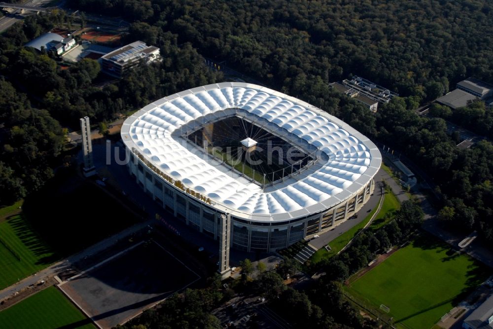 Luftbild Frankfurt am Main - Sportstätten-Gelände der Arena des Stadion in Frankfurt am Main im Bundesland Hessen