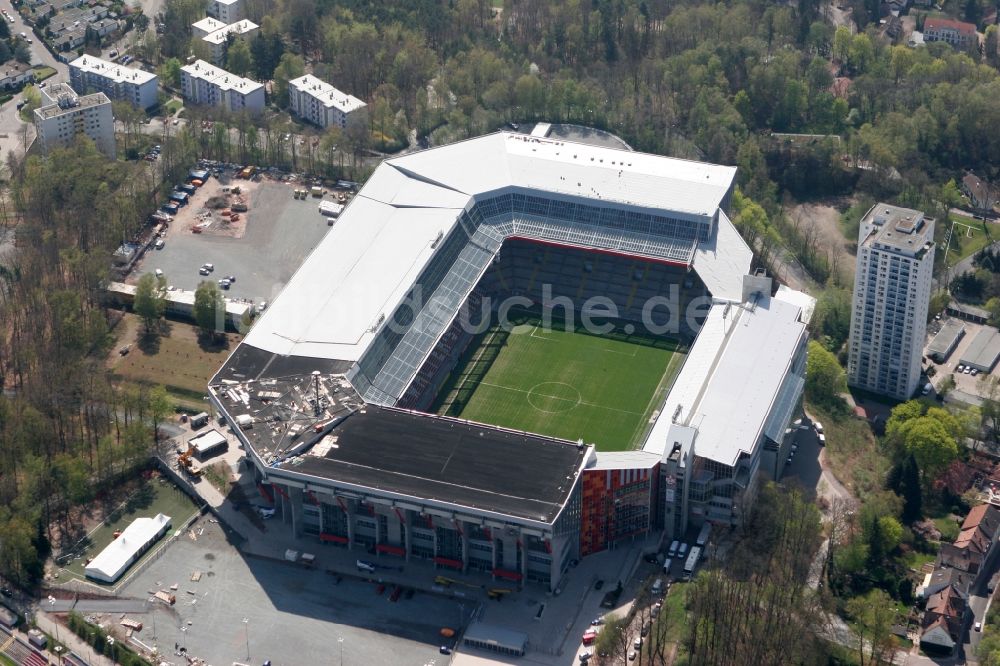 Luftbild Kaiserslautern - Sportstätten-Gelände der Arena des Stadion Fritz-Walter-Stadion in Kaiserslautern im Bundesland Rheinland-Pfalz, Deutschland